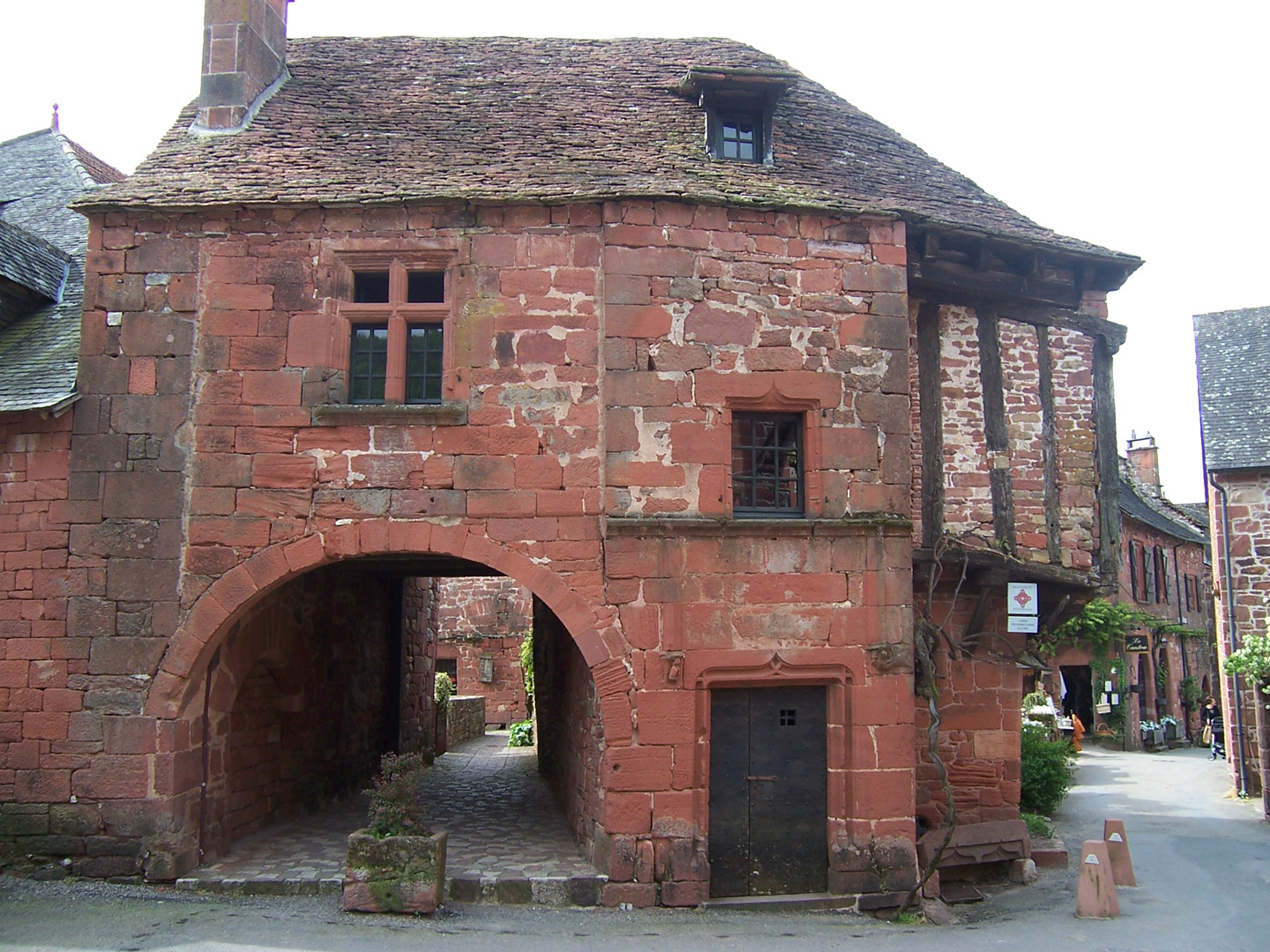 Corrèze, Collonges-la-Rouge